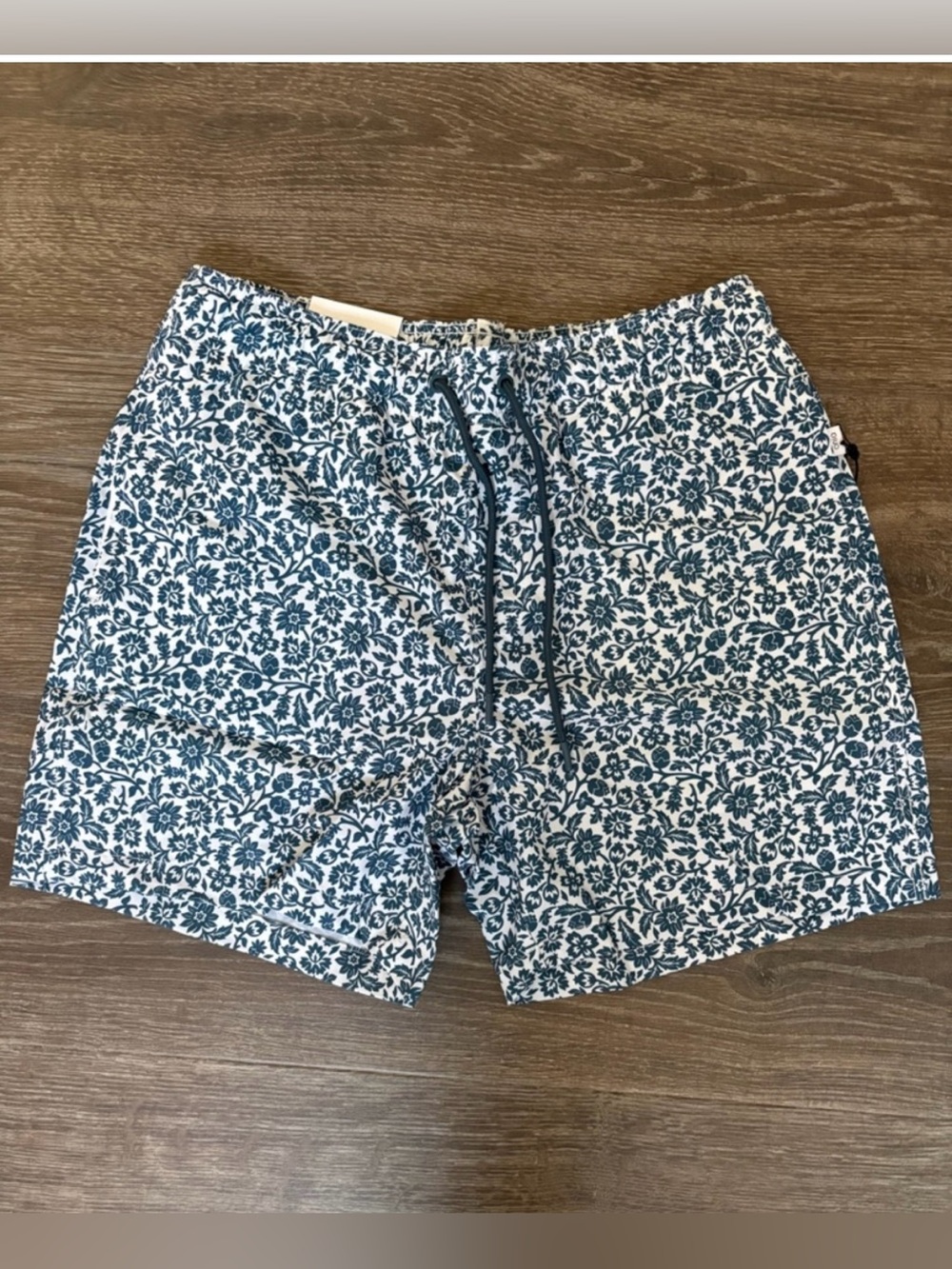 Onia Comfort Lined Swim Trunks - Micro Floral Size Large NEW!